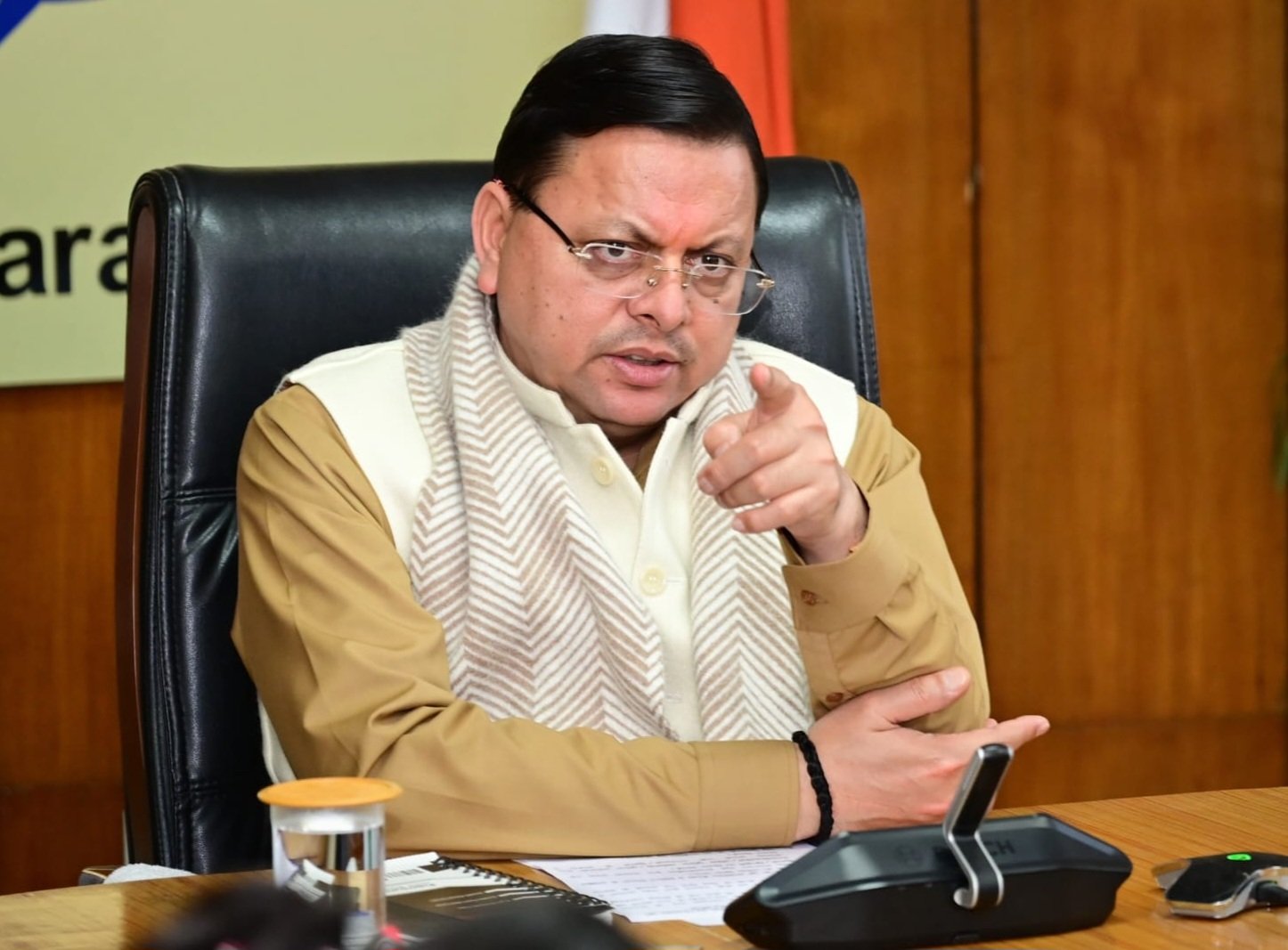 भ्रष्टाचार पर सख्त धामी सरकार, रामनगर arto ऑफिस में घूस लेता प्रधान सहायक गिरफ़्तार