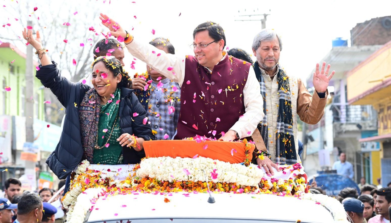 कोटद्वार में मुख्यमंत्री का मेगा रोड शो, उमड़ी हजारों की भीड़