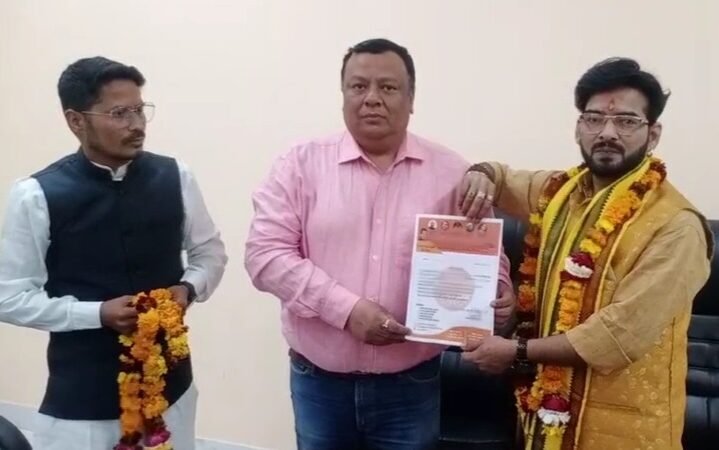 अमित शाह को दी गई राष्ट्रीय हिंदू युवा वाहिनी के प्रदेश अध्यक्ष की जिम्मेदारी