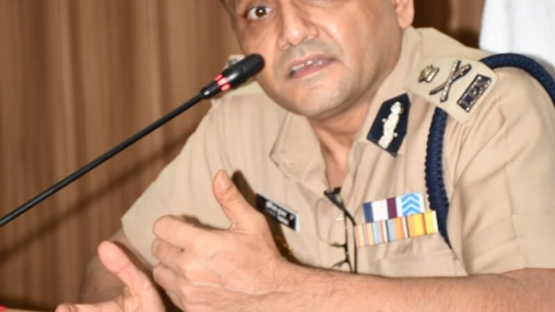 कांवड़ियों के भेष में उपद्रव करने वाले तत्वों से पुलिस सख्ती से निपटेगी – डीजीपी