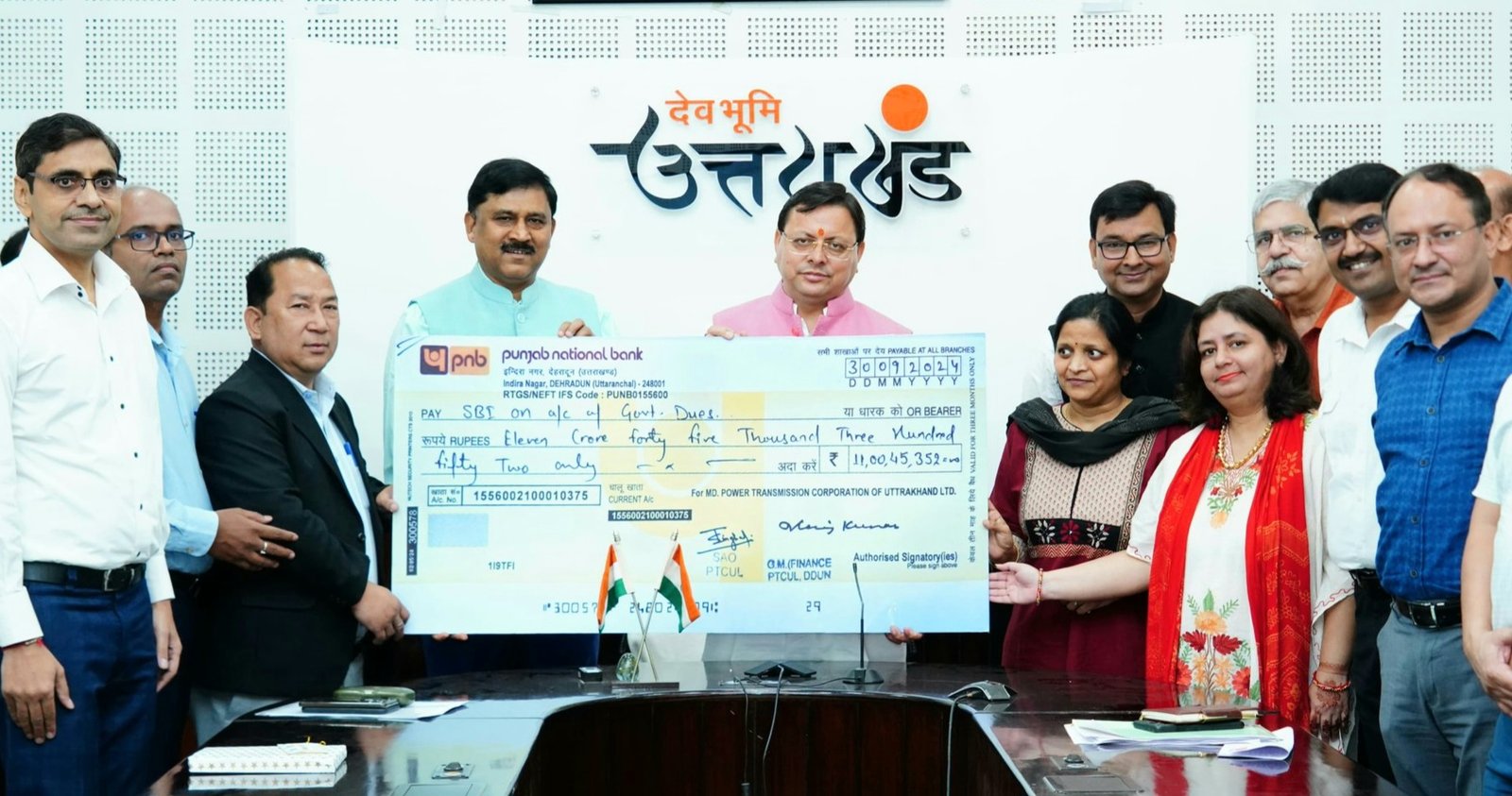 पिटकुल ने सीएम को सौंपा लाभांश का चैक, सीएम ने कहा प्रदेश को ऊर्जा प्रदेश बनाने के लिए सक्रियता से करें काम