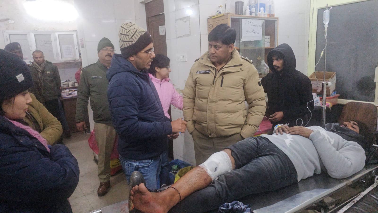 बरेली के स्मैक तस्करों की पुलिस से मुठभेड़, एक बदमाश को लगी गोली दूसरा फरार, तलाश जारी