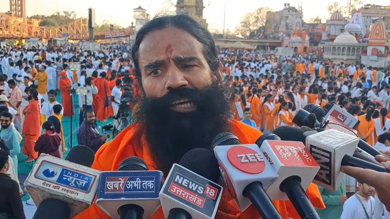 गुलामी की निशानियों को मिटा देना ही अच्छा, नागपुर हिंसा पर बोले योगगुरु रामदेव