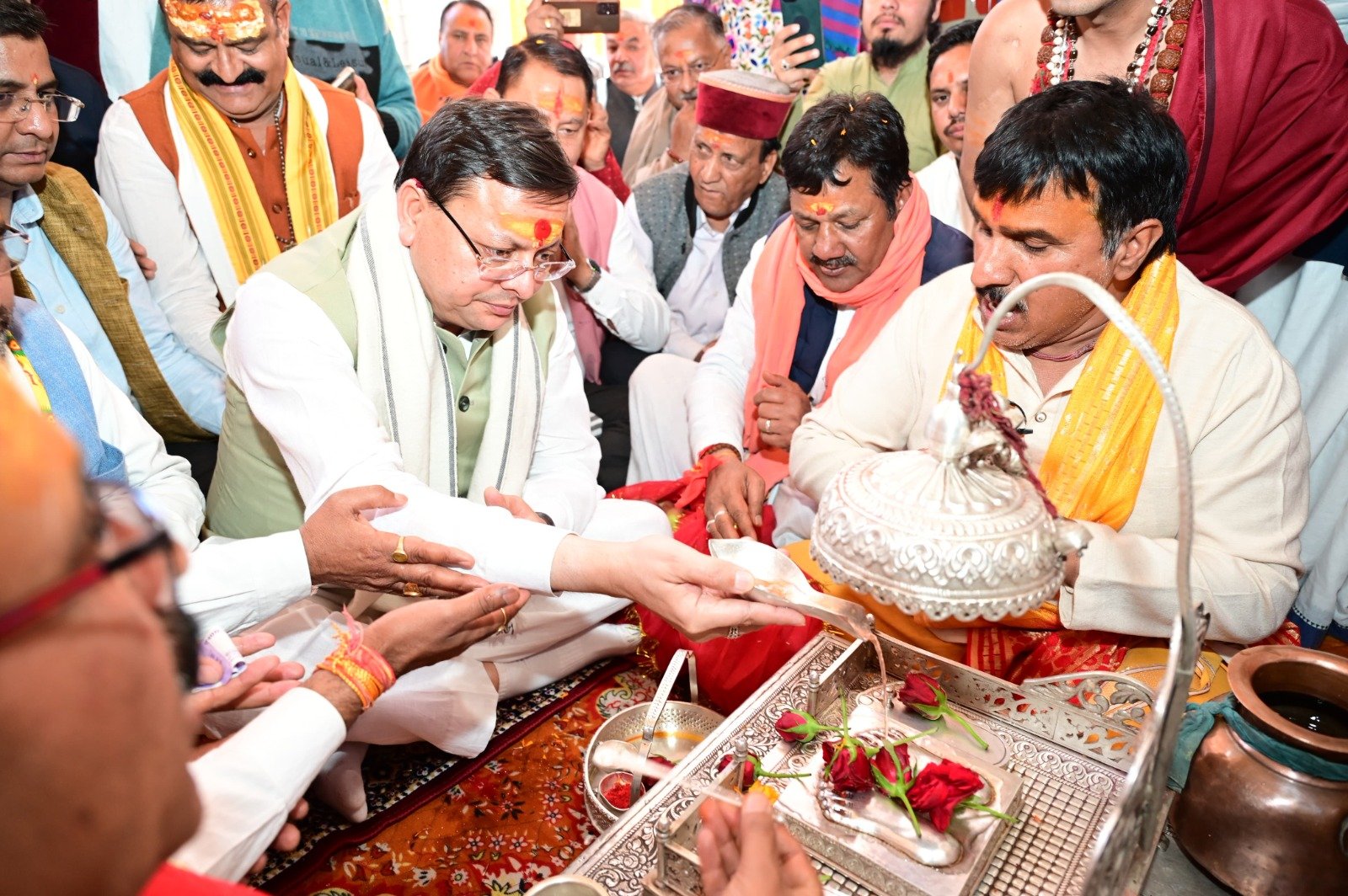 चार धाम यात्रा का शुभारंभ, कपाटोद्घाटन समारोह में शामिल हुए मुख्यमंत्री