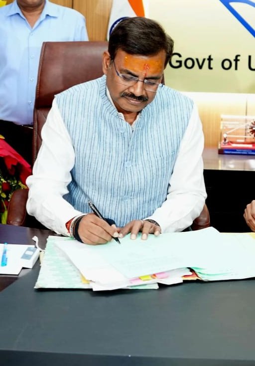 IAS आनंद वर्धन बने उत्तराखंड के 19वें मुख्य सचिव, चार्ज संभाला