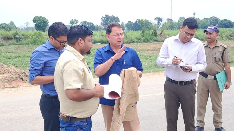 नगर निगम जमीन घोटाला मामला, जांच अधिकारी ने किया जमीन का स्थलीय निरीक्षण, हो सकता है बड़ा एक्शन