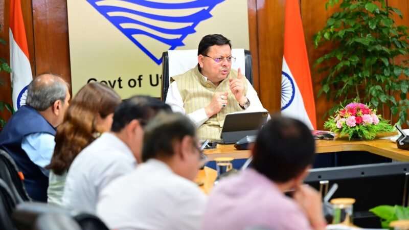 रिवर्स पलायन कर चुके लोग अपने अनुभव साझा कर सकें ऐसा प्लेटफॉर्म हो तैयार, सीएम के निर्देश