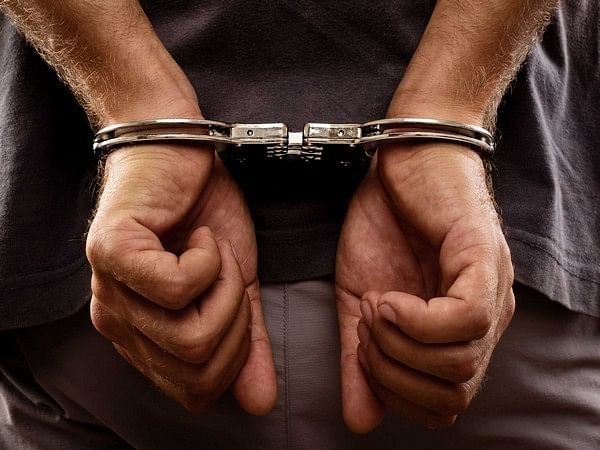 विजिलेंस का एक्शन: 20 हज़ार के रिश्वत लेते कानूनगो को दबोचा