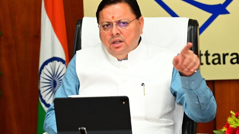 प्रसिद्ध मंदिरों में हो भीड़ प्रबंधन की समुचित व्यवस्था, रास्तों का भी हो चौड़ीकरण – सीएम