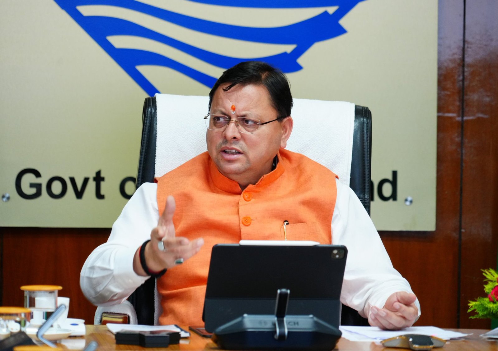 पीएम ई-बस सेवा योजना के तहत देहरादून और हरिद्वार में चलेंगी 150 ई- बसें, सीएम ने की समीक्षा बैठक