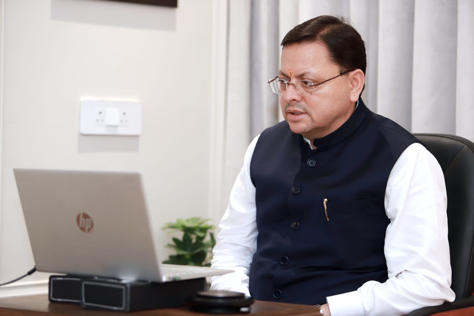 मुख्यमंत्री ने वर्चुअली ली हाईलेवल मीटिंग, आपदा राहत कार्यों की समीक्षा की