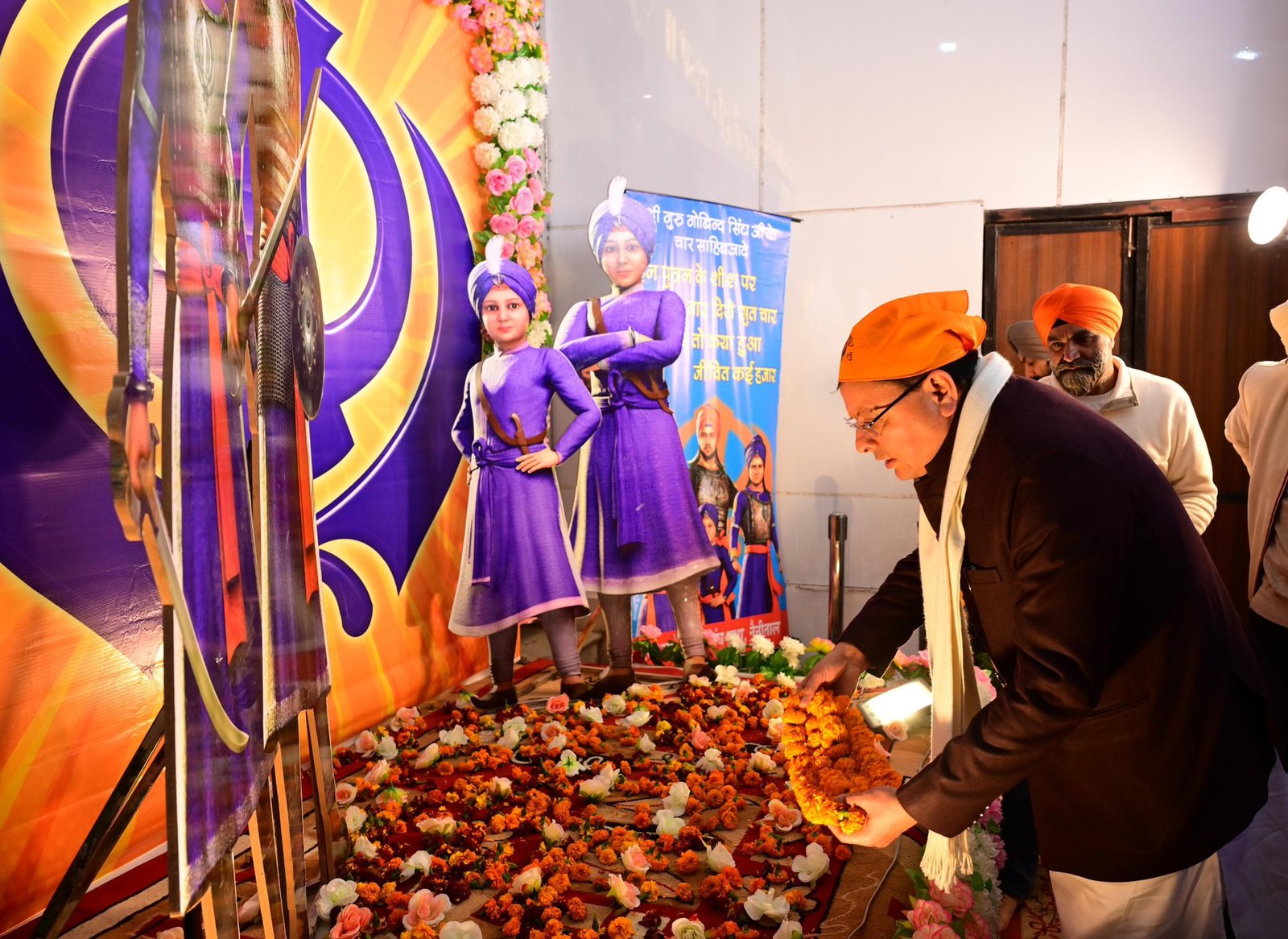 वीर बाल दिवस के मौके पर गुरुद्वारा पहुंचे मुख्यमंत्री, शहादत को किया नमन