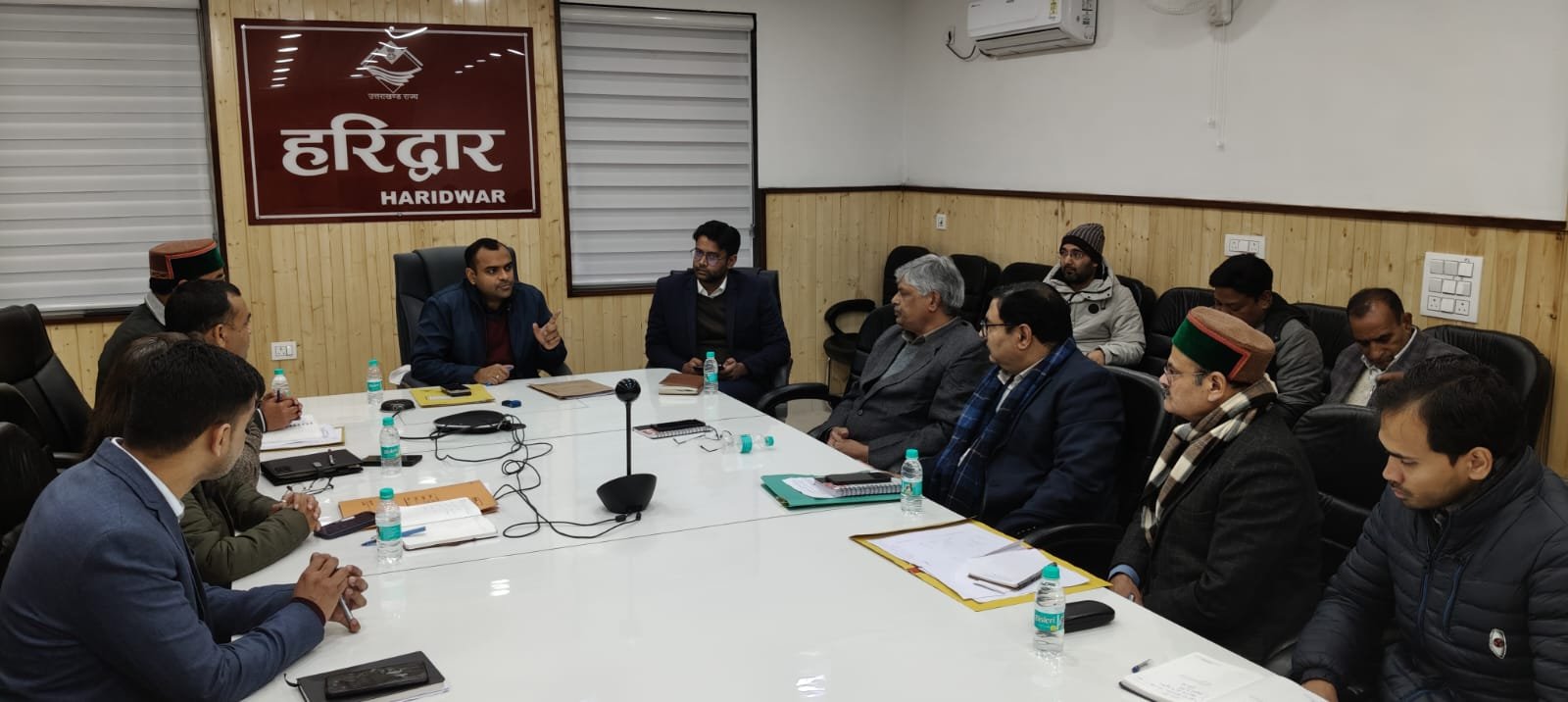 नगर पालिका शिवालिक नगर क्षेत्र में सफाई व्यवस्था दुरुस्त रखने के डीएम ने दिए निर्देश