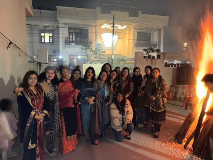 भारत विकास परिषद जाह्नवी शाखा ने धूमधाम से मनाया लोहड़ी पर्व