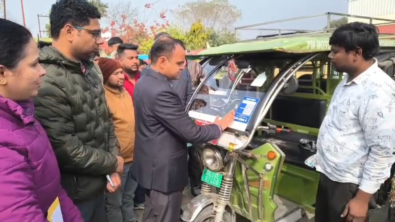 ई-रिक्शाओं की बाढ़ कंट्रोल करने के लिए हरिद्वार में रूट निर्धारित, क्यूआर कोड भी लगेंगे