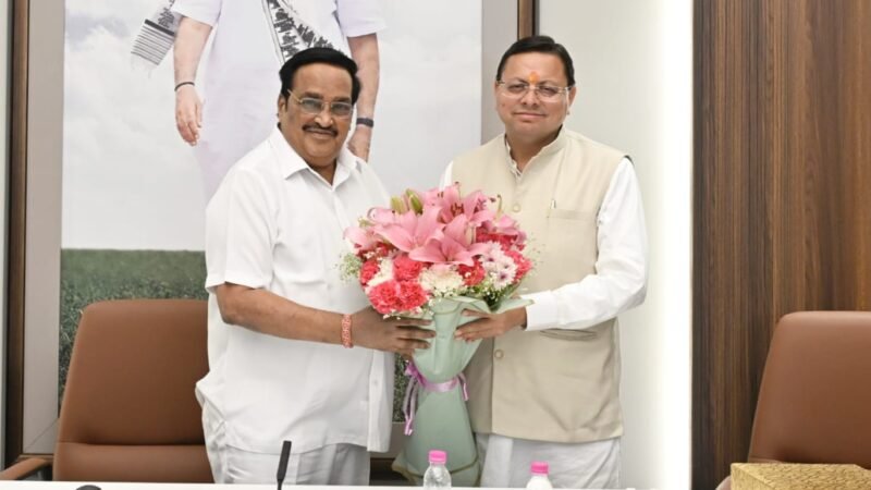 केंद्रीय जल शक्ति मंत्री से मिले मुख्यमंत्री, कुंभ 2027 को लेकर की ये मांग