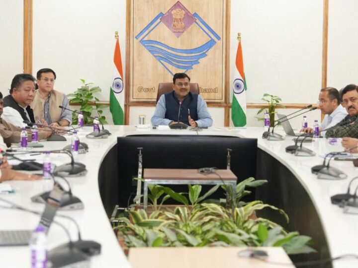 गैस-ईंधन की निर्बाध सप्लाई जारी रखने के लिए मुख्य सचिव की अध्यक्षता में हुई हाई लेवल मीटिंग