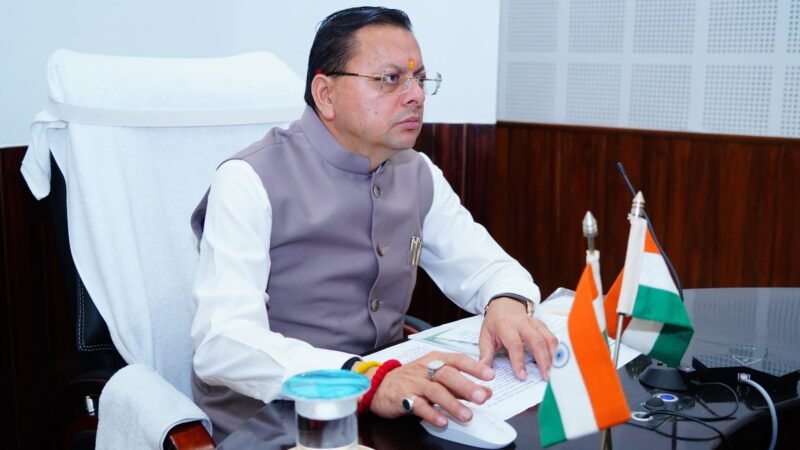 मुख्यमंत्री ने किया श्रमिक सेवा मोबाइल एप का उद्घाटन, DBT के जरिए पैसा भी भेजा