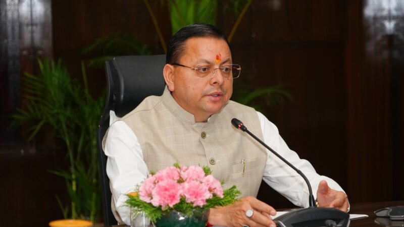 घोषणाओं के शासनादेश जारी करने के मुख्यमंत्री ने दिए निर्देश