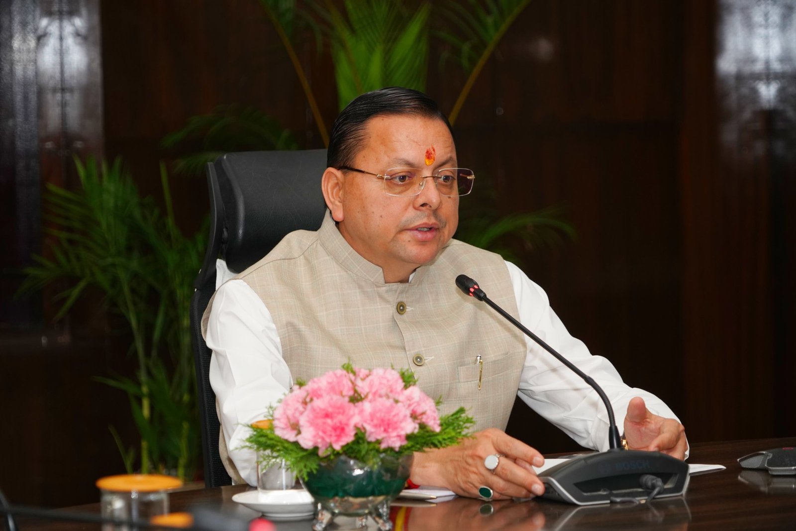 मुख्यमंत्री ने तमाम विकास योजनाओं के लिए जारी किया सवा सौ करोड़ रुपए, कुंभ के काम भी होंगे