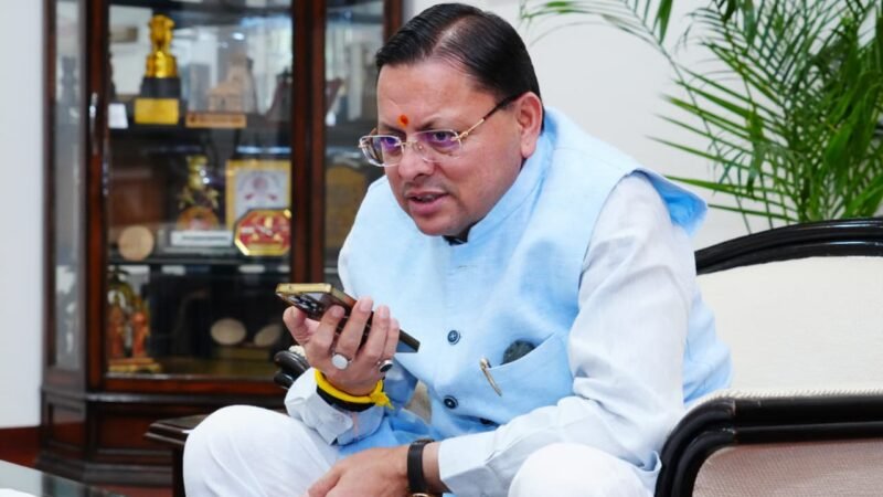 बोर्ड रिजल्ट: मुख्यमंत्री ने मेधावी छात्रों से की फोन पर बात कर दी बधाई