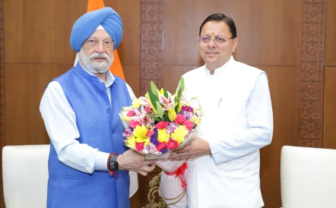 पेट्रोलियम मंत्री से मिले मुख्यमंत्री, सिलेंडरों की सप्लाई बढ़ाने का अनुरोध किया