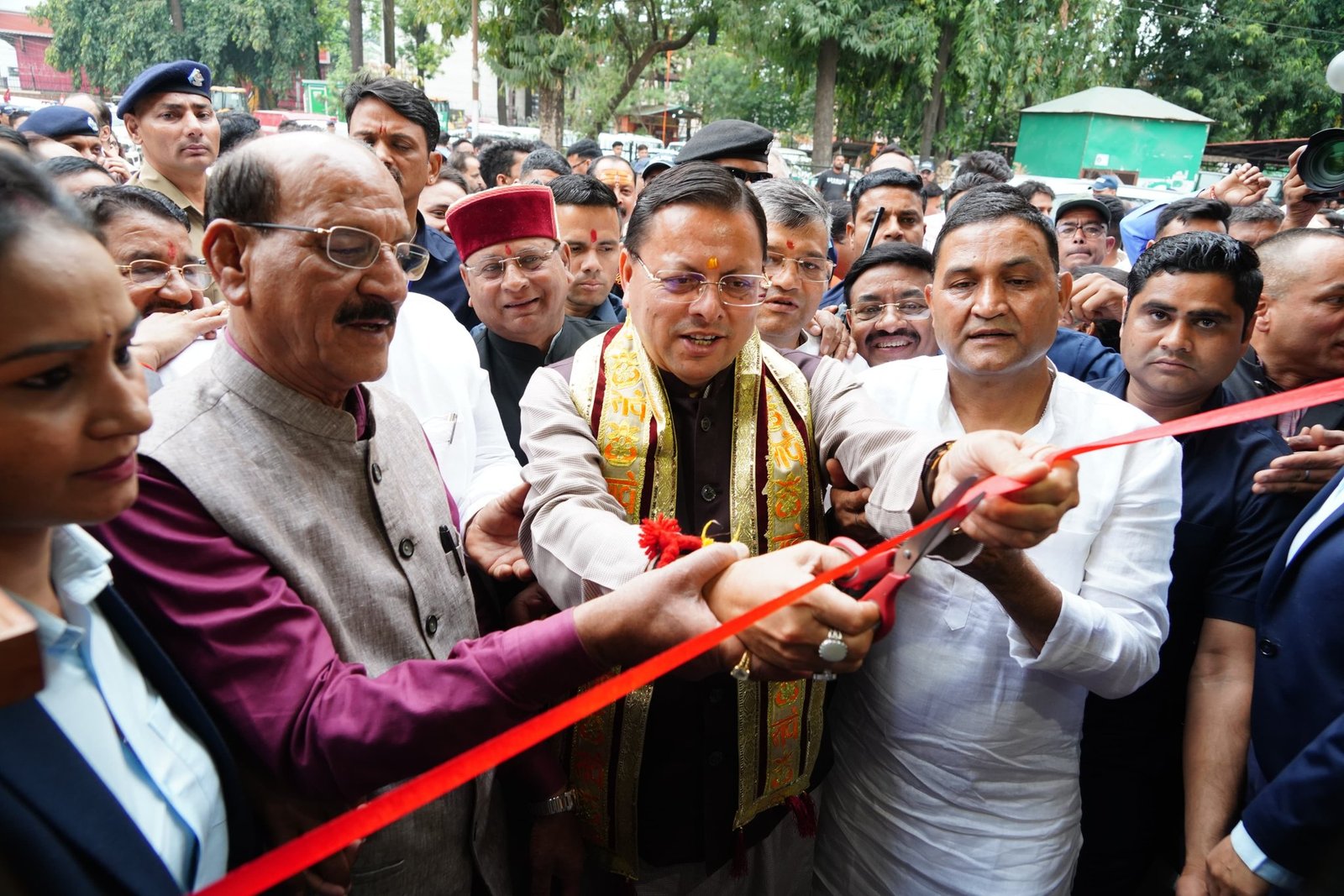 नगर निगम के कार्यक्रम में शामिल हुए मुख्यमंत्री, करोड़ों की योजनाओं का किया लोकार्पण