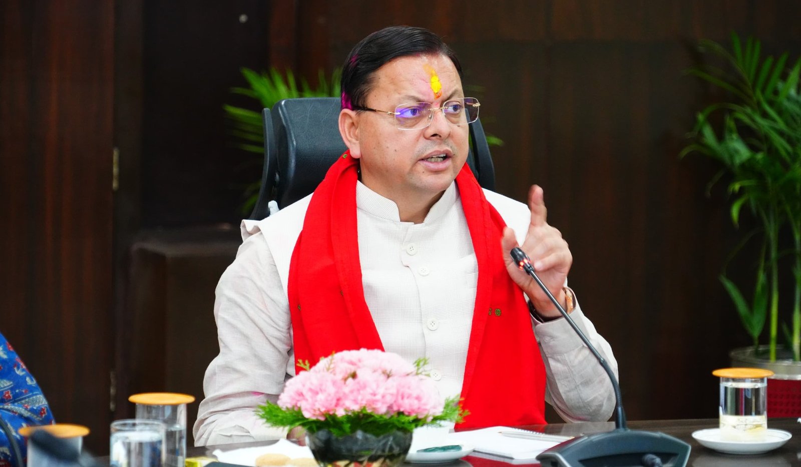 सीएम की मीटिंग में बिना तैयारी पहुंचे अधिकारी, मुख्यमंत्री ने लगाई फटकार