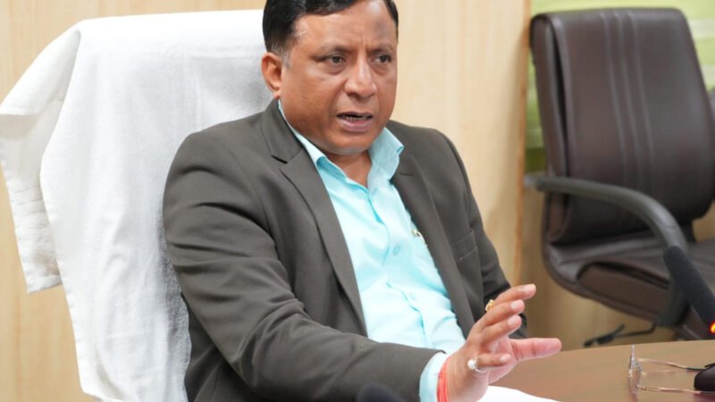 फ्यूल बचाने की मुहिम, शनिवार को सूचना विभाग का ‘नो व्हीकल डे’