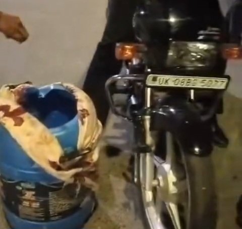गंग नहर में नॉनवेज फेंके जाने के मामले में पुलिस ने किया मुकदमा दर्ज