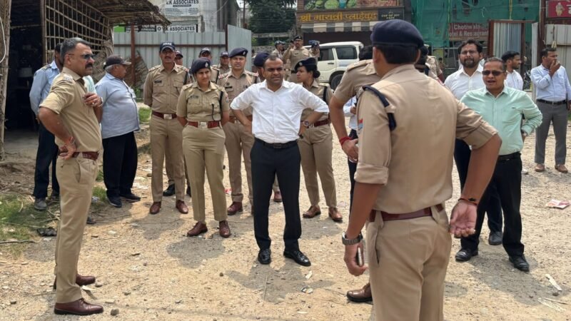 कांवड़ मेले की तैयारी के लिए प्रशासन सक्रिय, डीएम-एसएसपी ने किया स्थलीय निरीक्षण