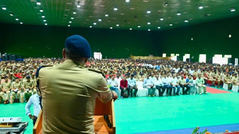 कांवड़ मेले में तैनात रहेंगे 6 हजार से ज्यादा जवान, पुलिस लाइन में हुई फोर्स की ब्रीफिंग