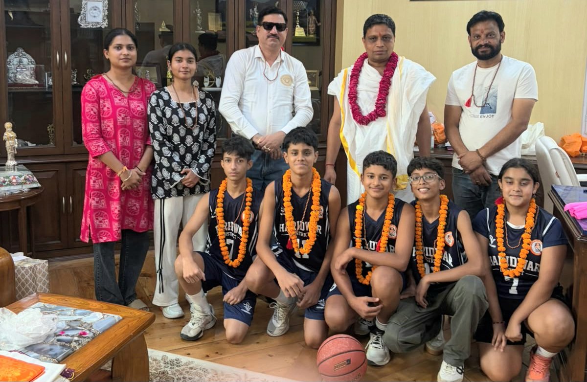 हरिद्वार के ये 8 खिलाड़ी सब जूनियर राष्ट्रीय बास्केटबॉल चैंपियनशिप में दिखाएंगे दमखम